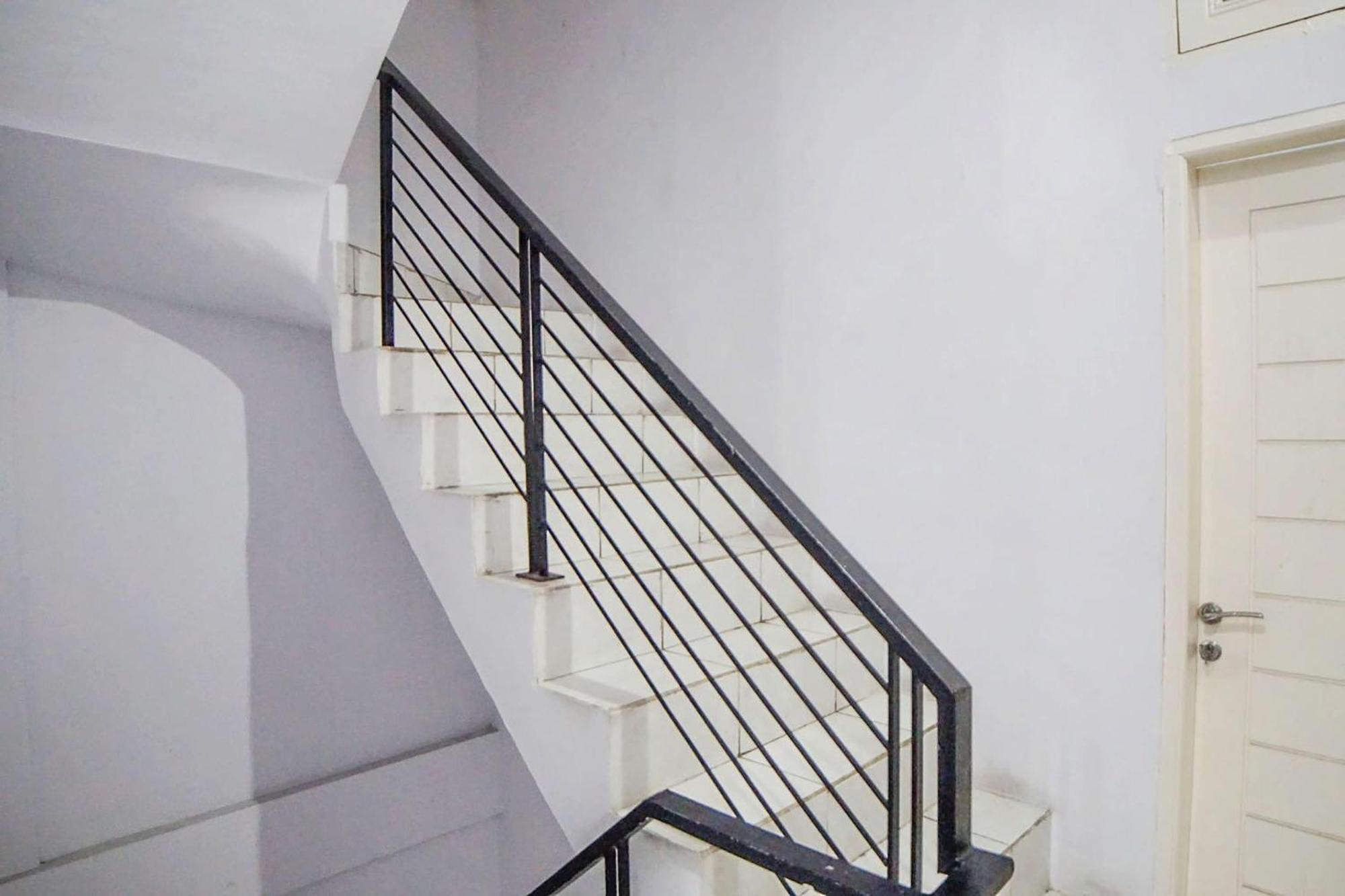 Super Oyo 91627 Wika Wiki Homestay Medan Zewnętrze zdjęcie