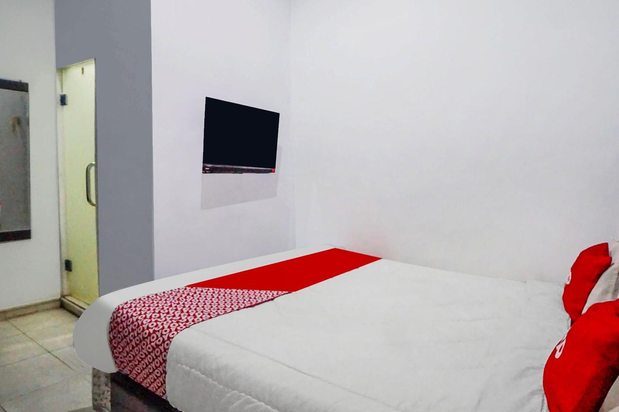 Super Oyo 91627 Wika Wiki Homestay Medan Zewnętrze zdjęcie